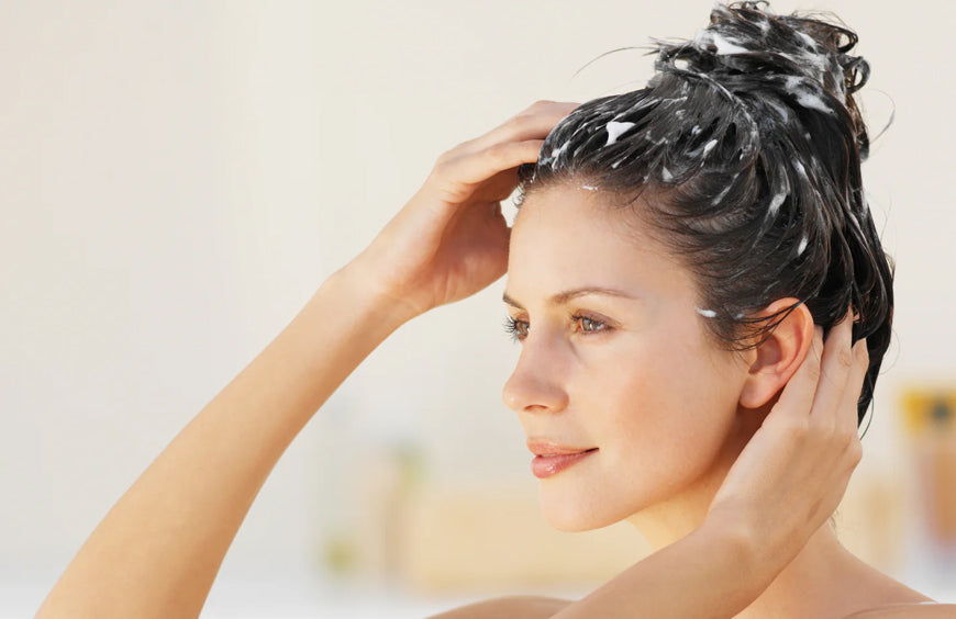 Do You Use Conditioner Before or After Shampoo?